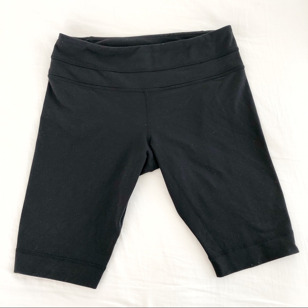 lululemon Yoga Cycle Bike Shorts Black 6